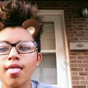 Meet your Posher, Derrick